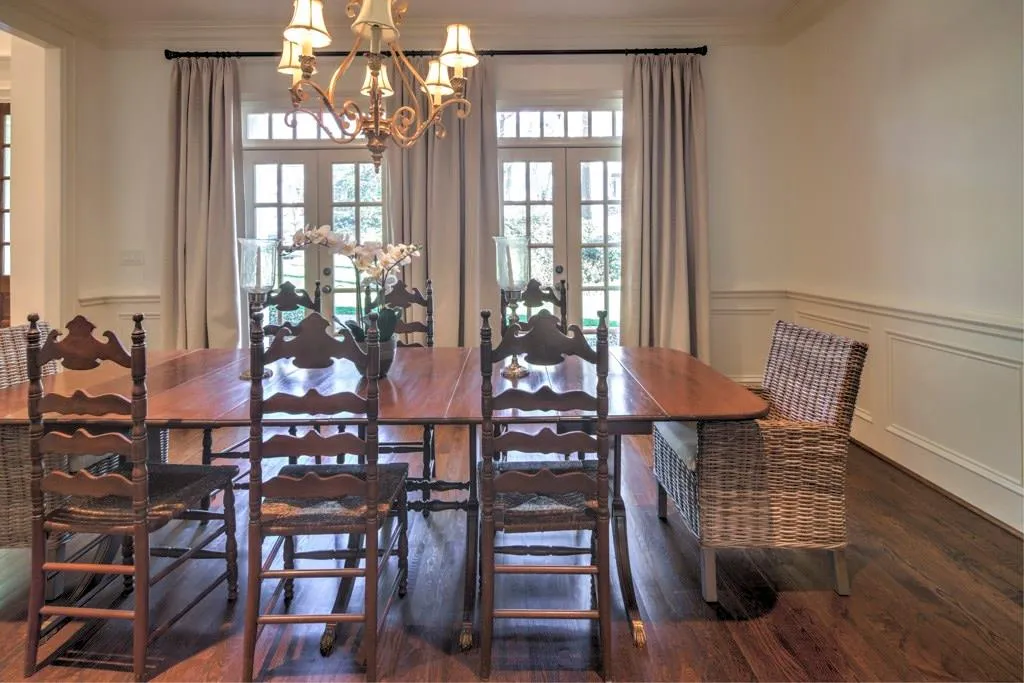 4218 Carmain Drive Ne, Atlanta, Georgia 30342, 6 Bedrooms Bedrooms, ,6 BathroomsBathrooms,Residential,Sold,4218 Carmain Drive Ne,5788665