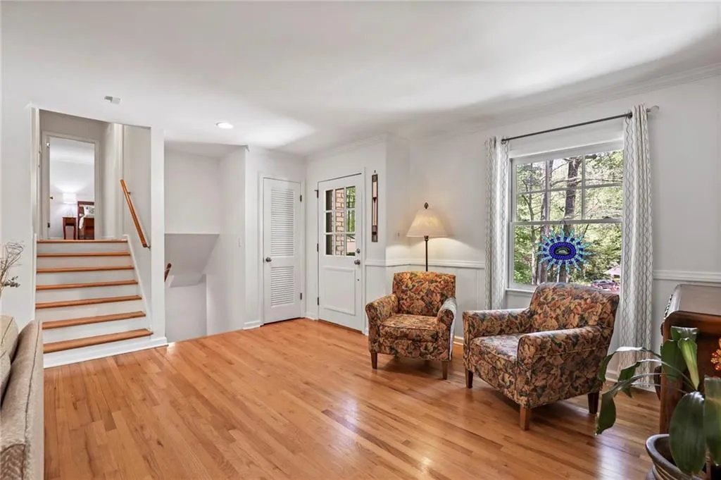 615 Amberidge Trail, Sandy Springs, Georgia 30328, 4 Bedrooms Bedrooms, ,2 BathroomsBathrooms,Residential,Sold,615 Amberidge Trail,7032321