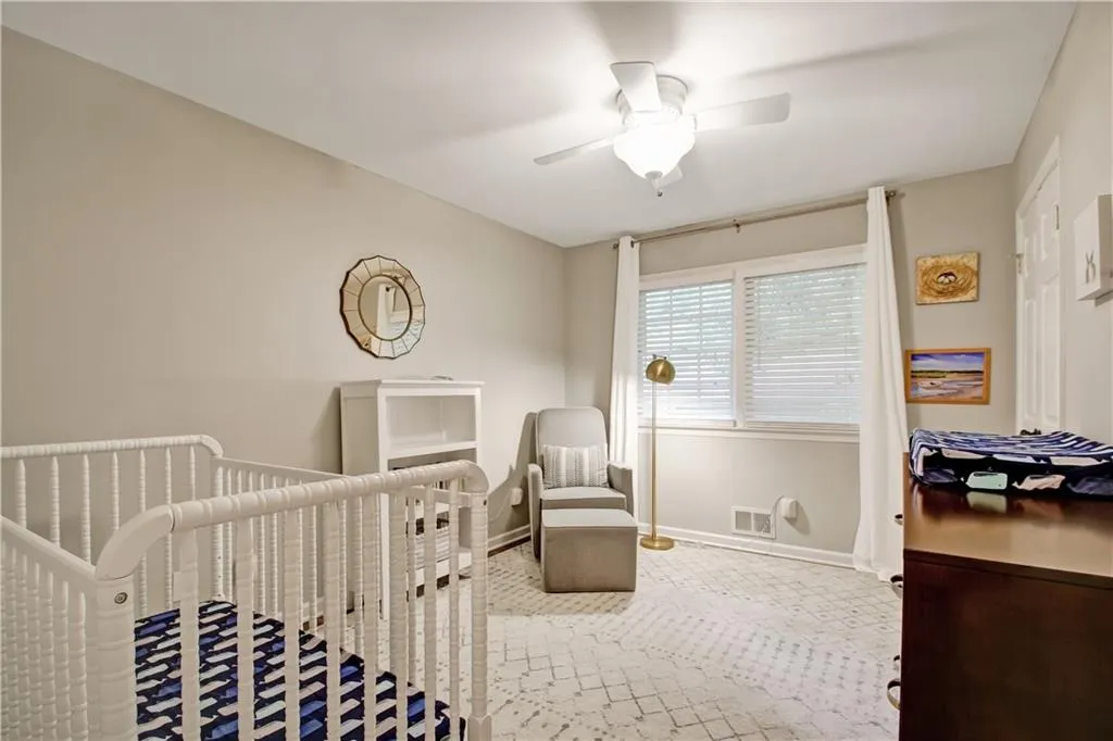 775 E Powderhorn Road Ne, Sandy Springs, Georgia 30342, 4 Bedrooms Bedrooms, ,3 BathroomsBathrooms,Residential,Sold,775 E Powderhorn Road Ne,6725380