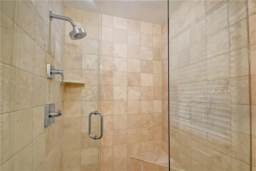 775 E Powderhorn Road Ne, Sandy Springs, Georgia 30342, 4 Bedrooms Bedrooms, ,3 BathroomsBathrooms,Residential,Sold,775 E Powderhorn Road Ne,6725380