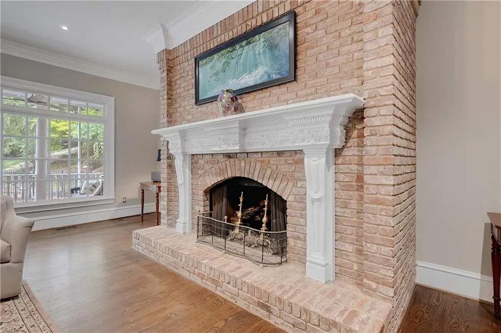 510 Londonberry Road, Atlanta, Georgia 30327, 6 Bedrooms Bedrooms, 0 ,4 BathroomsBathrooms,Residential,For Sale,510 Londonberry Road,7776286