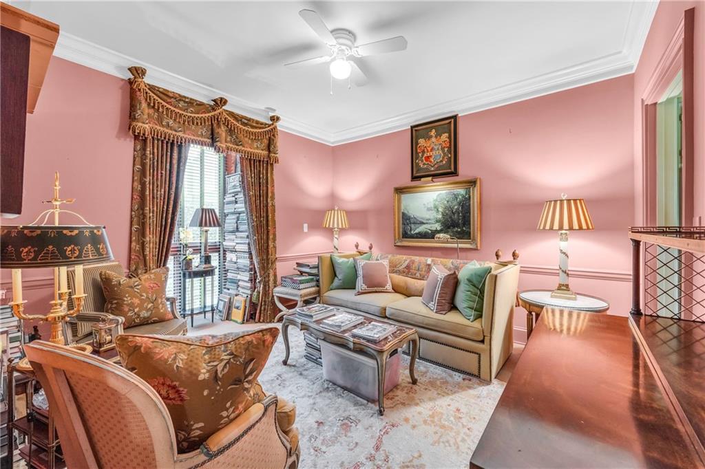 50 Willow Glen NE Unit 50, Atlanta, Georgia 30342, 3 Bedrooms Bedrooms, ,3 BathroomsBathrooms,Residential,Sold,50 Willow Glen NE Unit 50,7254404