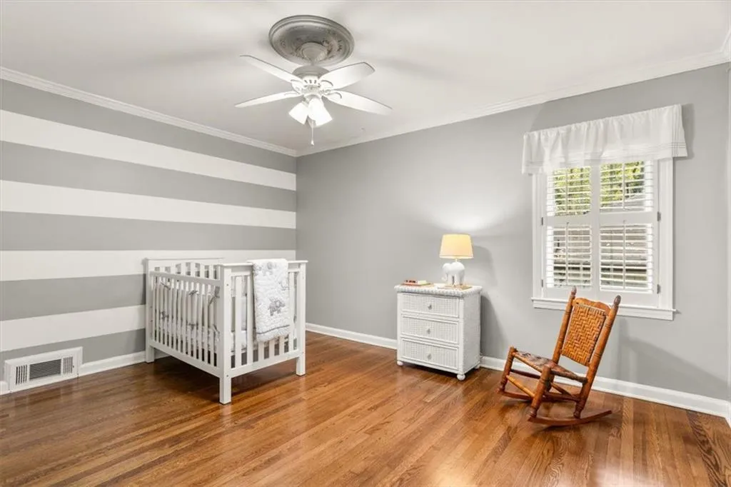 5114 N Ivy Road Ne, Atlanta, Georgia 30342, 4 Bedrooms Bedrooms, ,3 BathroomsBathrooms,Residential,For Sale,5114 N Ivy Road Ne,7658366