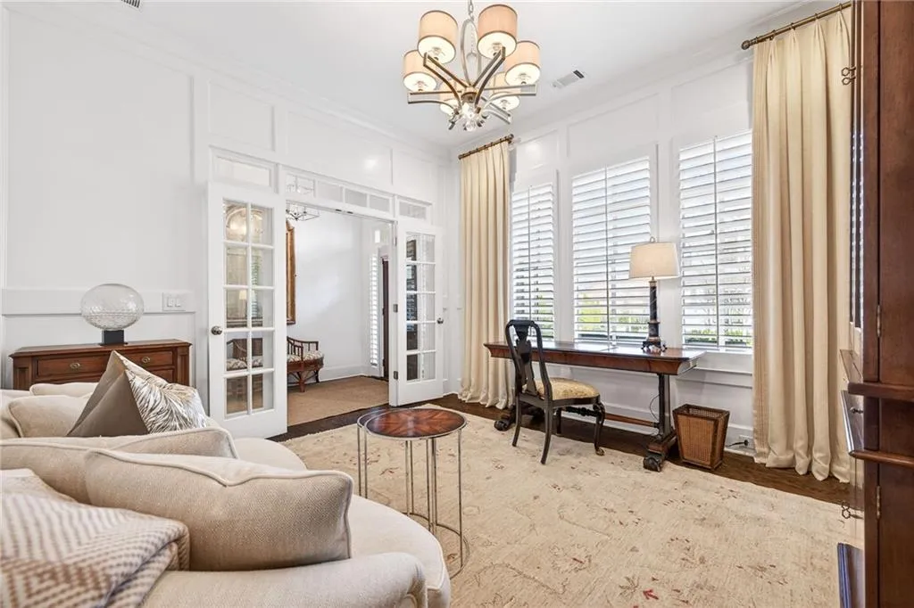 4774 Wieuca Road Ne, Atlanta, Georgia 30342, 4 Bedrooms Bedrooms, 0 ,4 BathroomsBathrooms,Residential,For Sale,4774 Wieuca Road Ne,7706369