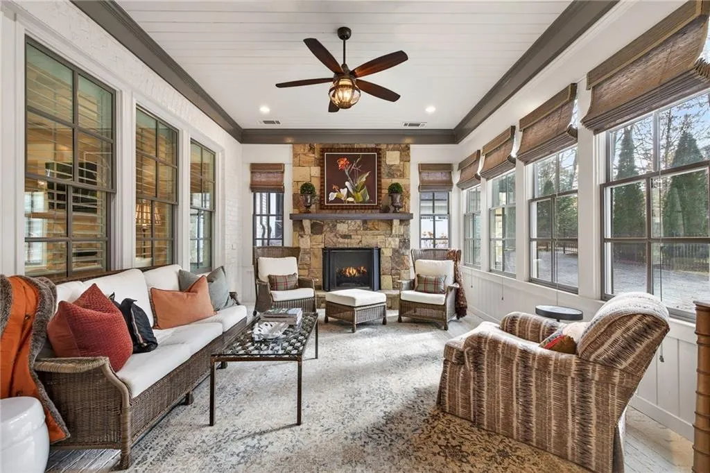 4774 Wieuca Road Ne, Atlanta, Georgia 30342, 4 Bedrooms Bedrooms, 0 ,4 BathroomsBathrooms,Residential,For Sale,4774 Wieuca Road Ne,7706369