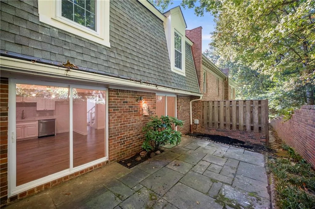 344 The Chace, Sandy Springs, Georgia 30328, 4 Bedrooms Bedrooms, ,3 BathroomsBathrooms,Residential,Sold,344 The Chace,7122206