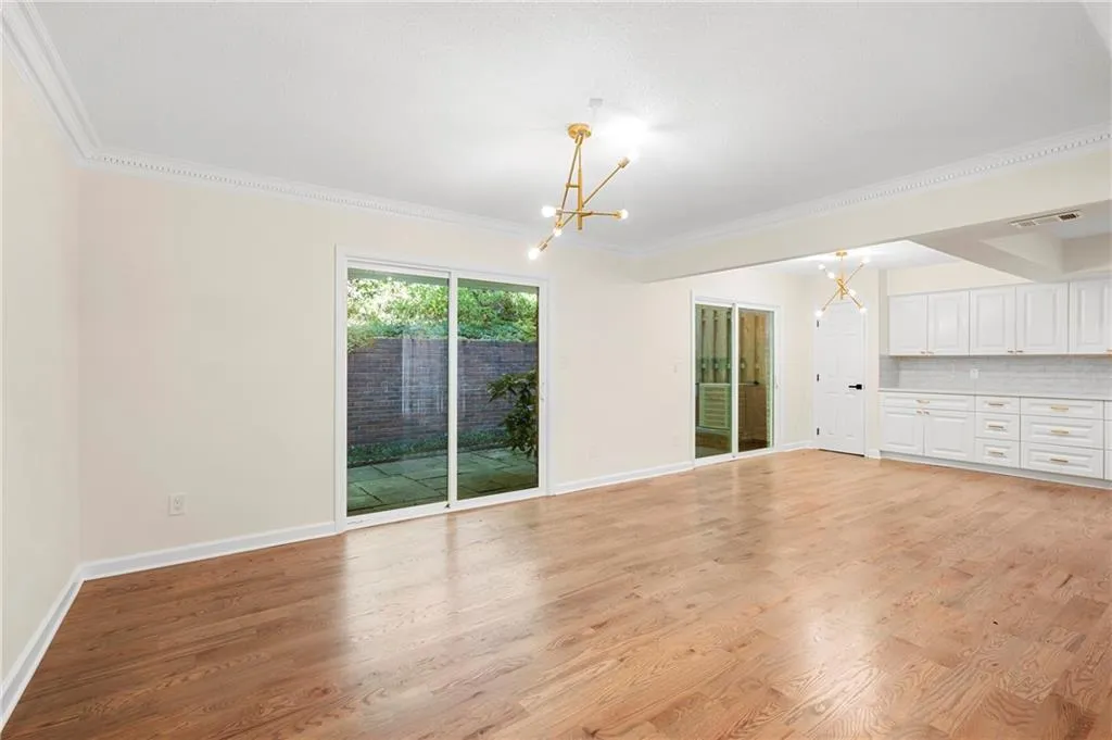 344 The Chace, Sandy Springs, Georgia 30328, 4 Bedrooms Bedrooms, ,3 BathroomsBathrooms,Residential,Sold,344 The Chace,7122206