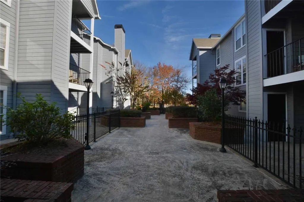 534 Granville Court, Sandy Springs, Georgia 30328, 1 Bedroom Bedrooms, ,1 BathroomBathrooms,Residential,Sold,534 Granville Court,6104208