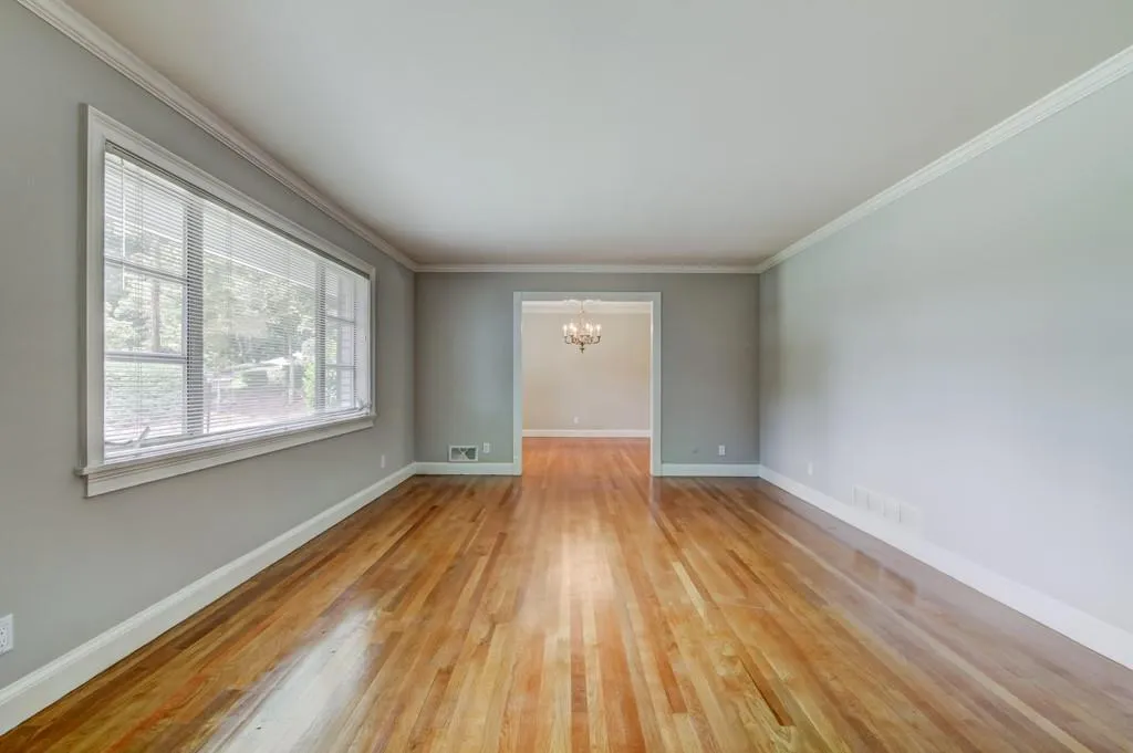 4785 Brinkley Lane, Sandy Springs, Georgia 30342, 5 Bedrooms Bedrooms, ,3 BathroomsBathrooms,Residential,Sold,4785 Brinkley Lane,6974317