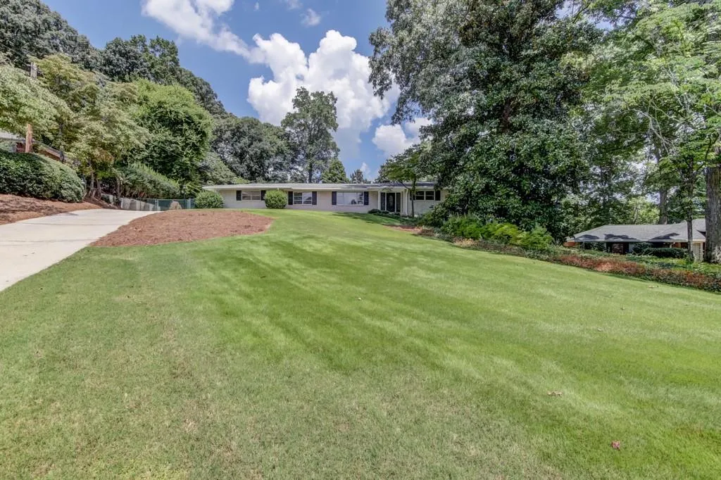 4785 Brinkley Lane, Sandy Springs, Georgia 30342, 5 Bedrooms Bedrooms, ,3 BathroomsBathrooms,Residential,Sold,4785 Brinkley Lane,6974317