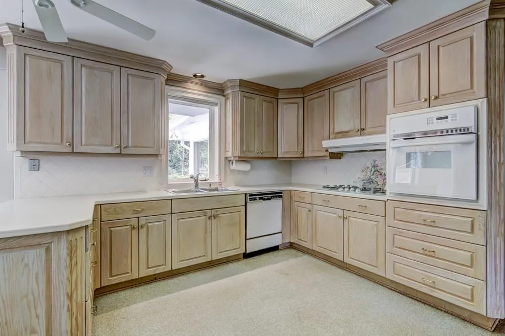 4785 Brinkley Lane, Sandy Springs, Georgia 30342, 5 Bedrooms Bedrooms, ,3 BathroomsBathrooms,Residential,Sold,4785 Brinkley Lane,6974317