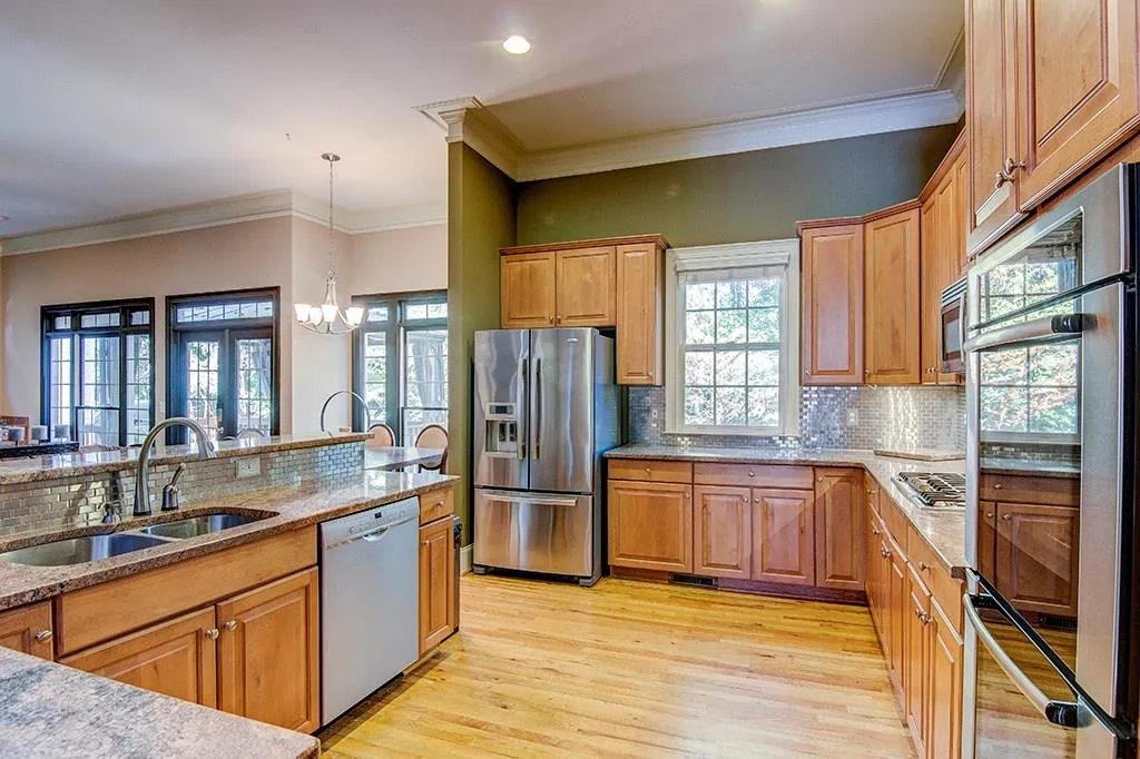 996 Pitts Road Unit F, Sandy Springs, Georgia 30350, 4 Bedrooms Bedrooms, ,3 BathroomsBathrooms,Residential,Sold,996 Pitts Road Unit F,5787119