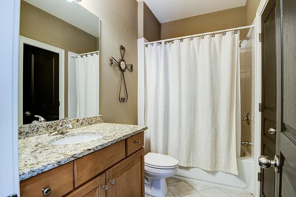 996 Pitts Road Unit F, Sandy Springs, Georgia 30350, 4 Bedrooms Bedrooms, ,3 BathroomsBathrooms,Residential,Sold,996 Pitts Road Unit F,5787119