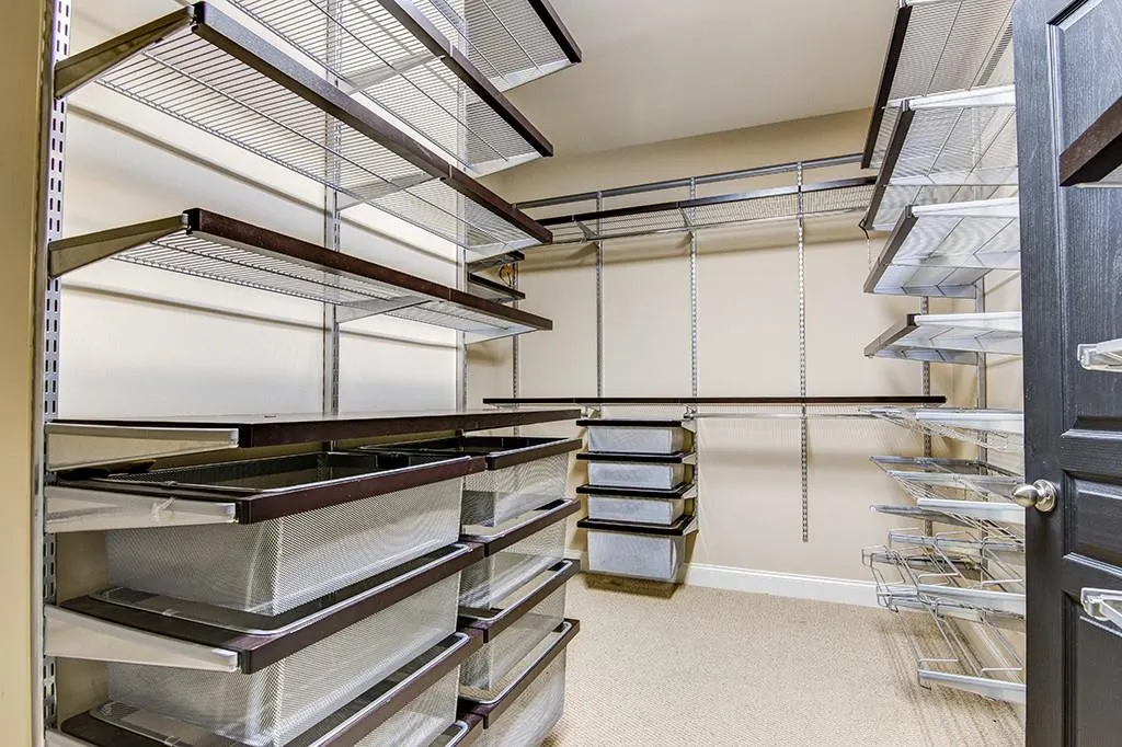 996 Pitts Road Unit F, Sandy Springs, Georgia 30350, 4 Bedrooms Bedrooms, ,3 BathroomsBathrooms,Residential,Sold,996 Pitts Road Unit F,5787119