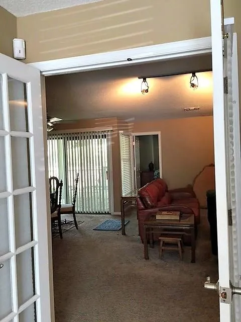 405 Garden Court, Atlanta, Georgia 30328, 3 Bedrooms Bedrooms, ,2 BathroomsBathrooms,Residential,Sold,405 Garden Court,5828797