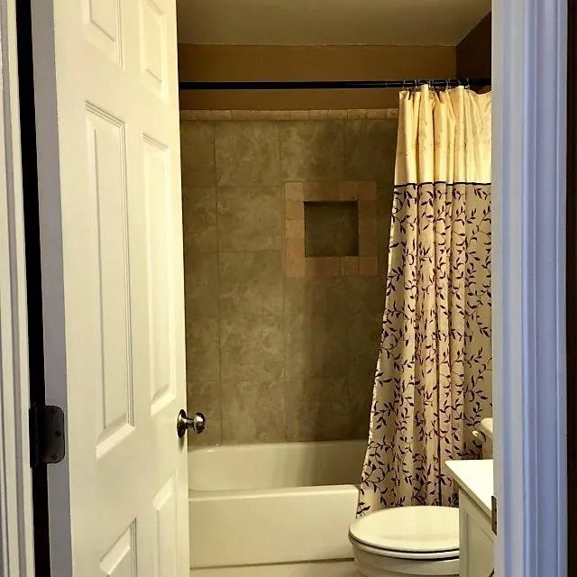 405 Garden Court, Atlanta, Georgia 30328, 3 Bedrooms Bedrooms, ,2 BathroomsBathrooms,Residential,Sold,405 Garden Court,5828797