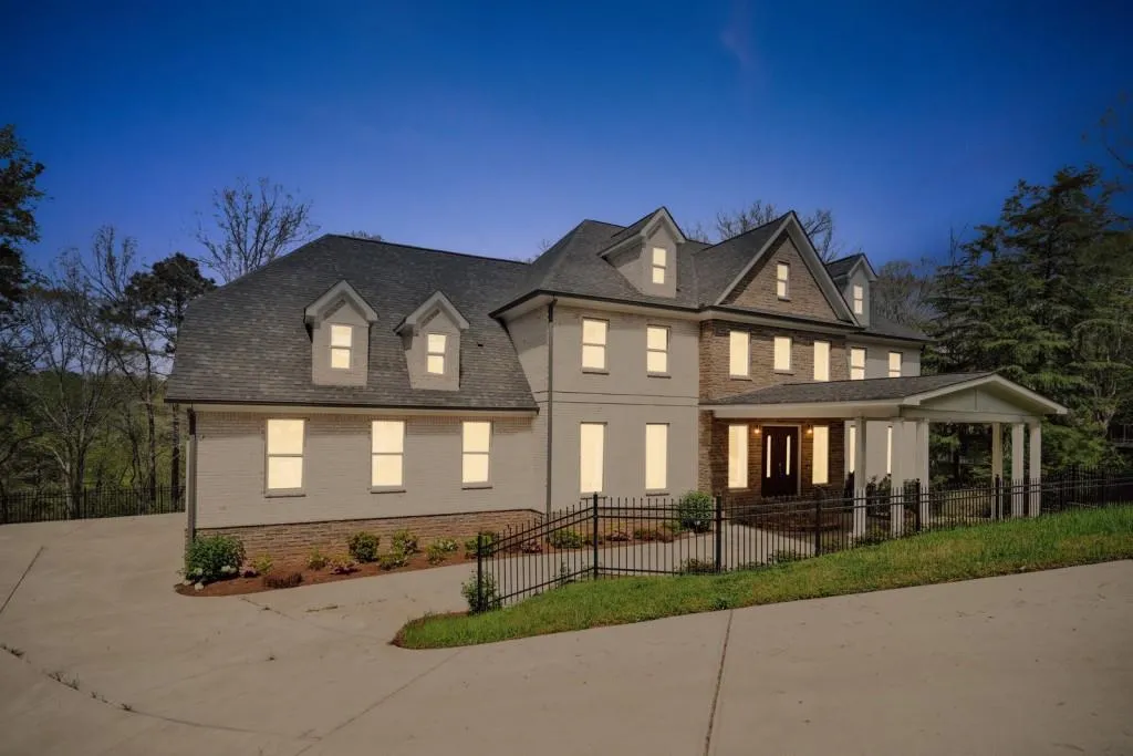545 Cutwater Trail, Atlanta, Georgia 30328, 6 Bedrooms Bedrooms, ,6 BathroomsBathrooms,Residential,Sold,545 Cutwater Trail,7033120
