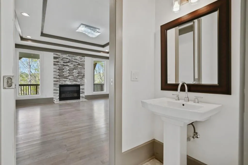 545 Cutwater Trail, Atlanta, Georgia 30328, 6 Bedrooms Bedrooms, ,6 BathroomsBathrooms,Residential,Sold,545 Cutwater Trail,7033120