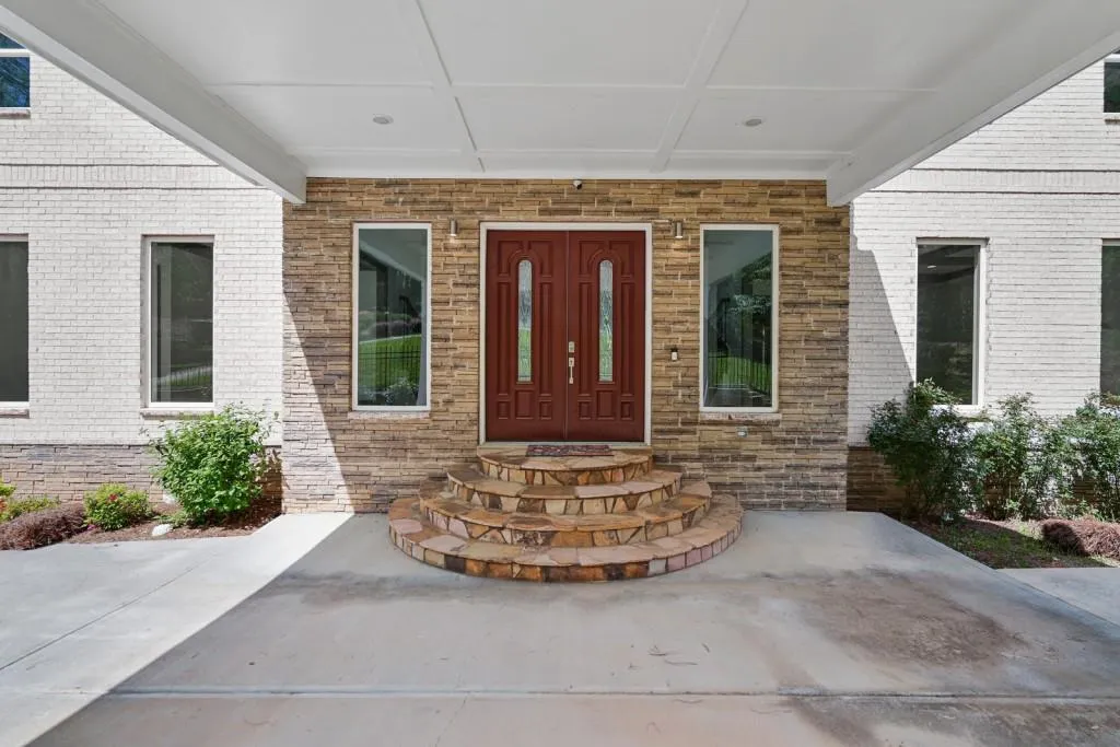 545 Cutwater Trail, Atlanta, Georgia 30328, 6 Bedrooms Bedrooms, ,6 BathroomsBathrooms,Residential,Sold,545 Cutwater Trail,7033120