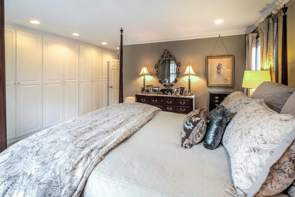 480 Forestdale Drive, Atlanta, Georgia 30342, 5 Bedrooms Bedrooms, ,3 BathroomsBathrooms,Residential,Sold,480 Forestdale Drive,5948895