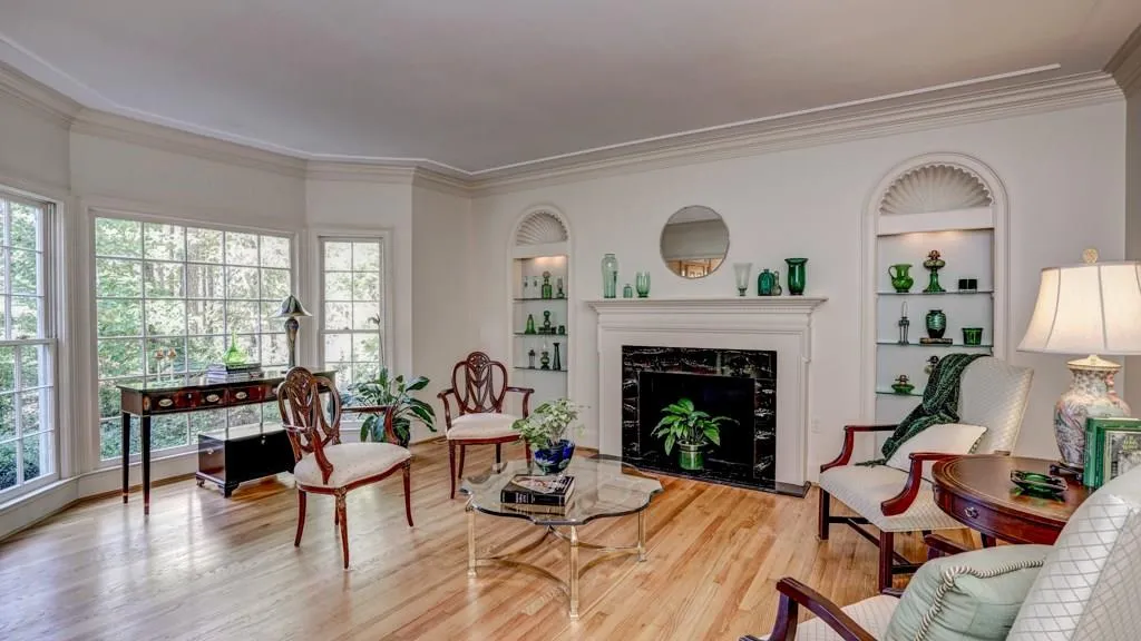 9590 Huntcliff Trace, Sandy Springs, Georgia 30350, 5 Bedrooms Bedrooms, ,5 BathroomsBathrooms,Residential,Sold,9590 Huntcliff Trace,5924291