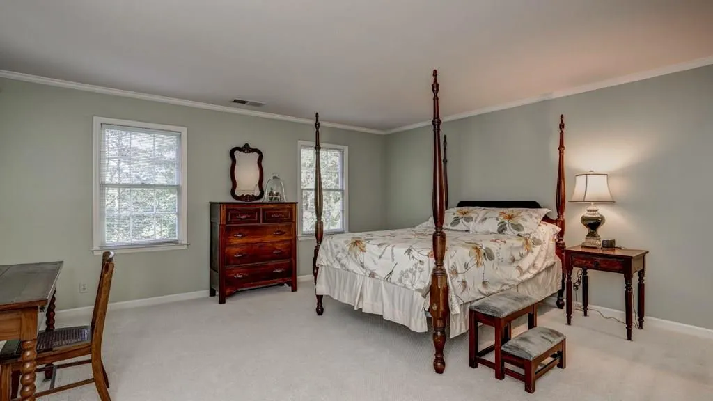 9590 Huntcliff Trace, Sandy Springs, Georgia 30350, 5 Bedrooms Bedrooms, ,5 BathroomsBathrooms,Residential,Sold,9590 Huntcliff Trace,5924291