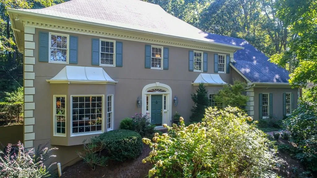 9590 Huntcliff Trace, Sandy Springs, Georgia 30350, 5 Bedrooms Bedrooms, ,5 BathroomsBathrooms,Residential,Sold,9590 Huntcliff Trace,5924291