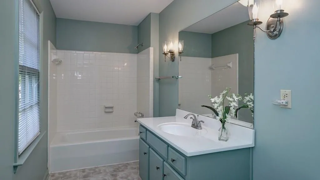 9590 Huntcliff Trace, Sandy Springs, Georgia 30350, 5 Bedrooms Bedrooms, ,5 BathroomsBathrooms,Residential,Sold,9590 Huntcliff Trace,5924291