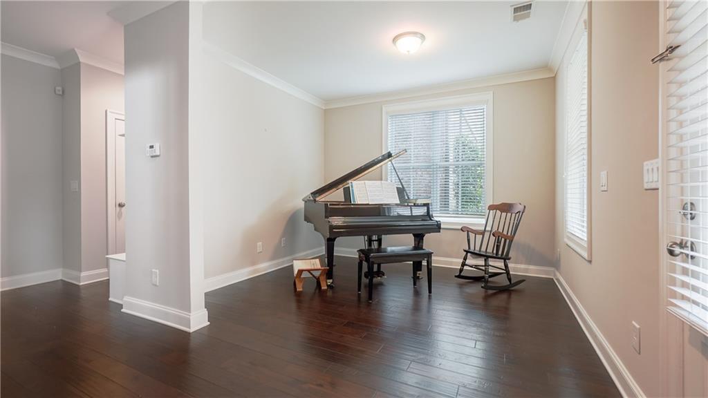 2002 Wheaton Way, Sandy Springs, Georgia 30328, 4 Bedrooms Bedrooms, ,3 BathroomsBathrooms,Residential,Sold,2002 Wheaton Way,7217370