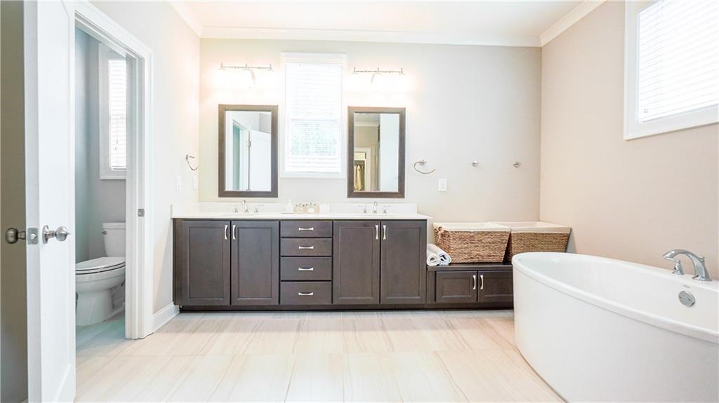 2002 Wheaton Way, Sandy Springs, Georgia 30328, 4 Bedrooms Bedrooms, ,3 BathroomsBathrooms,Residential,Sold,2002 Wheaton Way,7217370