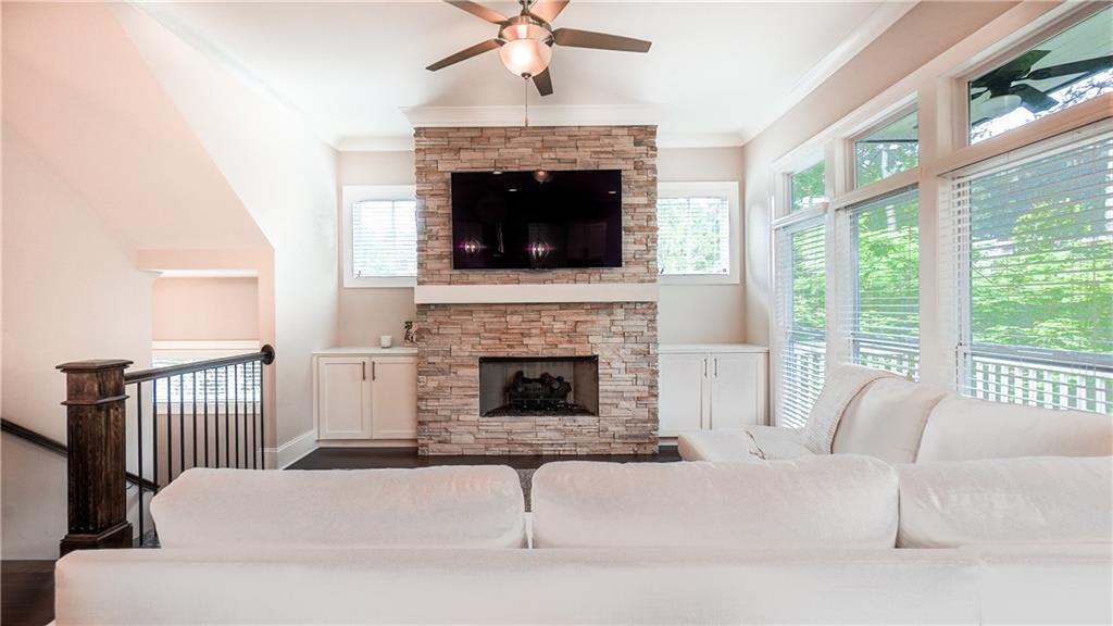 2002 Wheaton Way, Sandy Springs, Georgia 30328, 4 Bedrooms Bedrooms, ,3 BathroomsBathrooms,Residential,Sold,2002 Wheaton Way,7217370