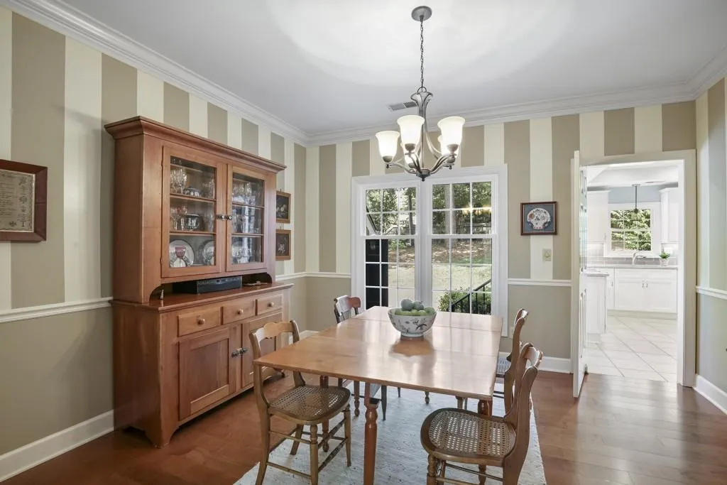 16 Vernon Glen Court, Atlanta, Georgia 30338, 3 Bedrooms Bedrooms, ,2 BathroomsBathrooms,Residential,Sold,16 Vernon Glen Court,7245877