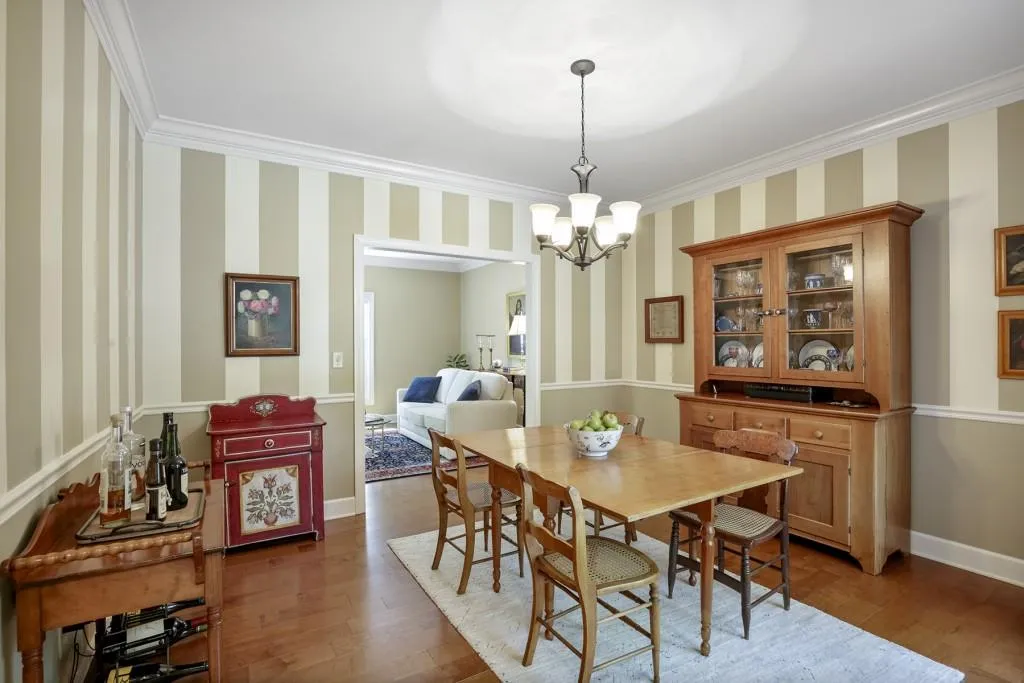 16 Vernon Glen Court, Atlanta, Georgia 30338, 3 Bedrooms Bedrooms, ,2 BathroomsBathrooms,Residential,Sold,16 Vernon Glen Court,7245877