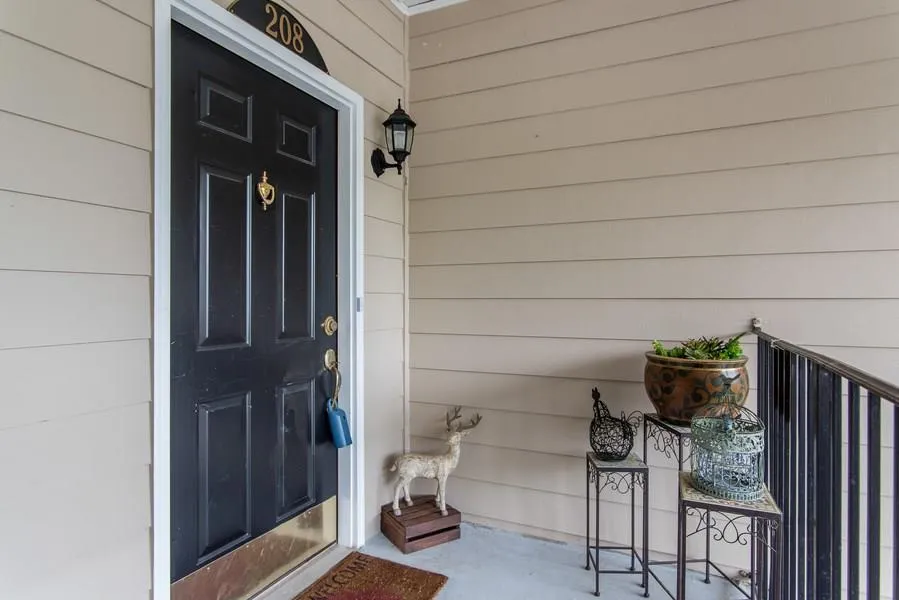 208 Brighton Point, Atlanta, Georgia 30328, 2 Bedrooms Bedrooms, ,2 BathroomsBathrooms,Residential,Sold,208 Brighton Point,5694121
