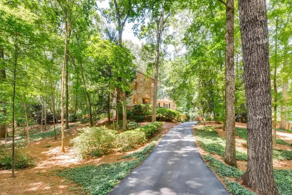 7565 Ball Mill Road, Sandy Springs, Georgia 30350, 4 Bedrooms Bedrooms, ,3 BathroomsBathrooms,Residential,Sold,7565 Ball Mill Road,5895604