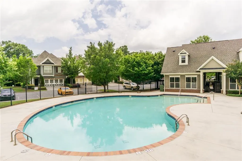 7340 Glisten Avenue, Sandy Springs, Georgia 30328, 3 Bedrooms Bedrooms, ,3 BathroomsBathrooms,Residential,Sold,7340 Glisten Avenue,6774000