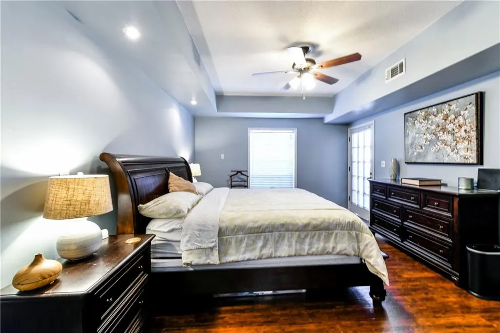 5205 Chemin De Vie, Atlanta, Georgia 30342, 2 Bedrooms Bedrooms, ,2 BathroomsBathrooms,Residential,Sold,5205 Chemin De Vie,5983182