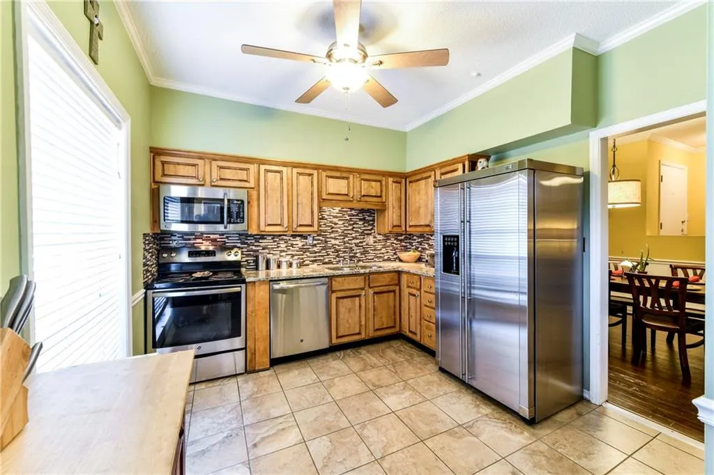 5205 Chemin De Vie, Atlanta, Georgia 30342, 2 Bedrooms Bedrooms, ,2 BathroomsBathrooms,Residential,Sold,5205 Chemin De Vie,5983182