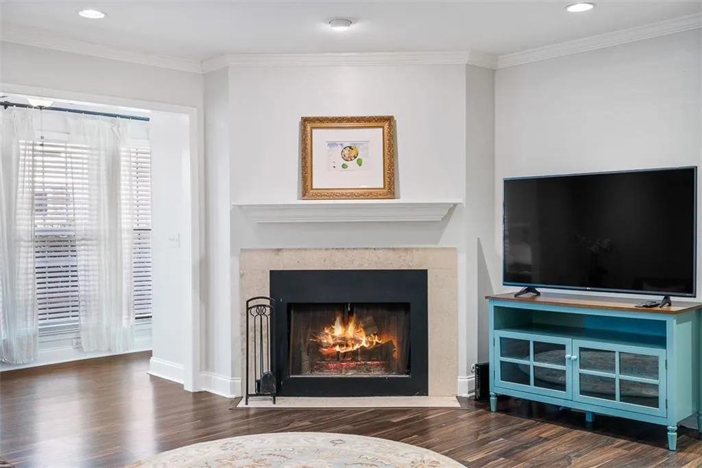 502 Barrington Hills Drive, Sandy Springs, Georgia 30350, 1 Bedroom Bedrooms, ,1 BathroomBathrooms,Residential,Sold,502 Barrington Hills Drive,6851420