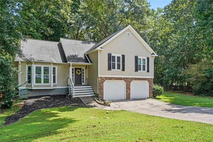 996 Miles Court, Powder Springs, Georgia 30127