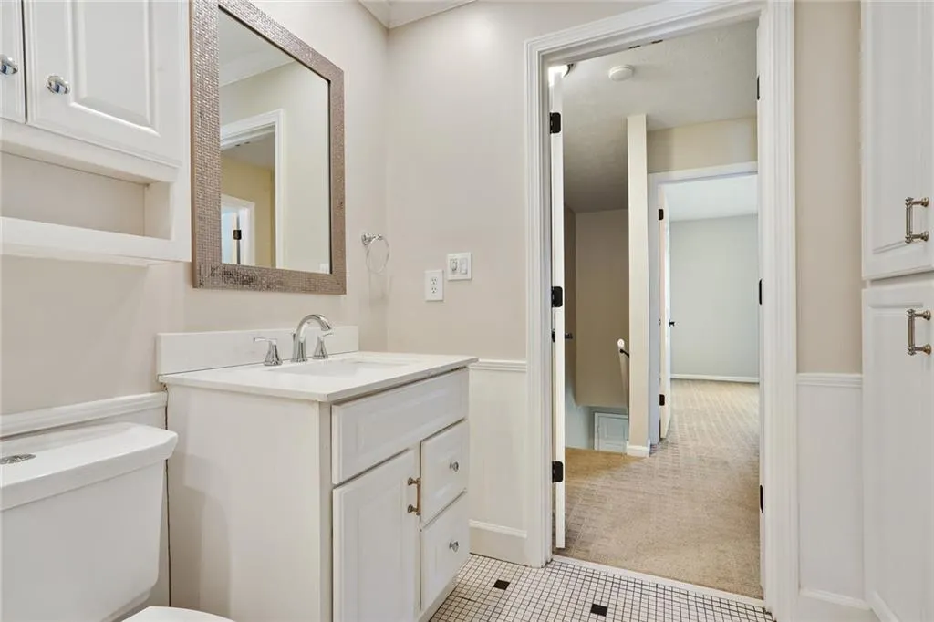 6803 Park Avenue, Sandy Springs, Georgia 30342, 2 Bedrooms Bedrooms, ,1 BathroomBathrooms,Residential,Sold,6803 Park Avenue,7201705