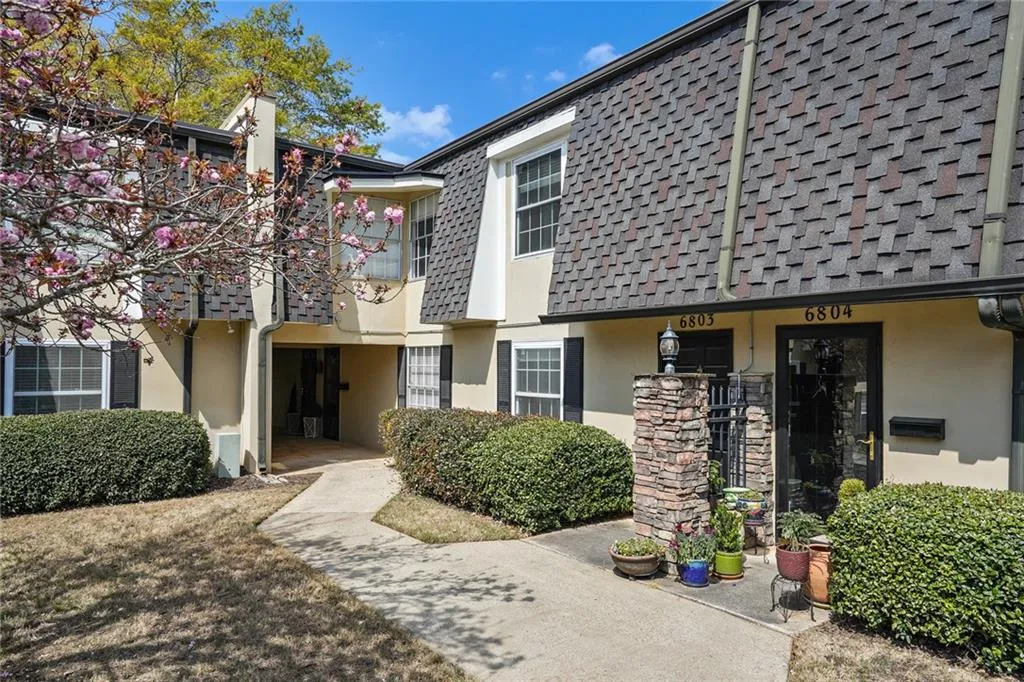6803 Park Avenue, Sandy Springs, Georgia 30342, 2 Bedrooms Bedrooms, ,1 BathroomBathrooms,Residential,Sold,6803 Park Avenue,7201705
