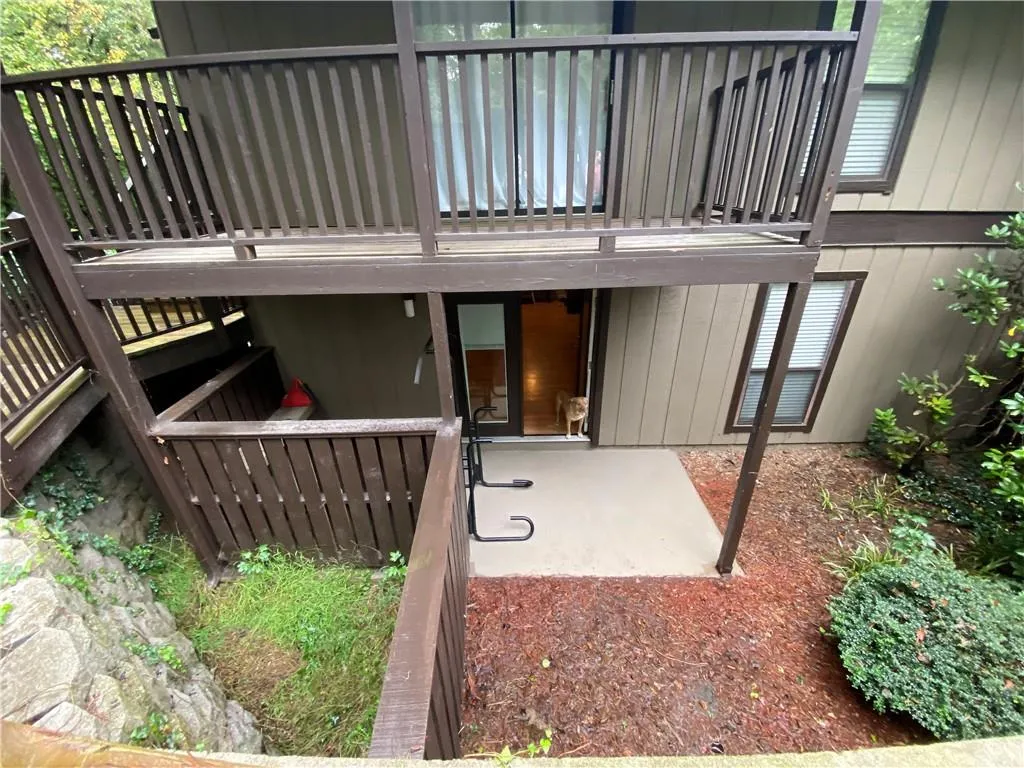 102 River Run Drive, Sandy Springs, Georgia 30350, 1 Bedroom Bedrooms, ,1 BathroomBathrooms,Residential,Sold,102 River Run Drive,6953413