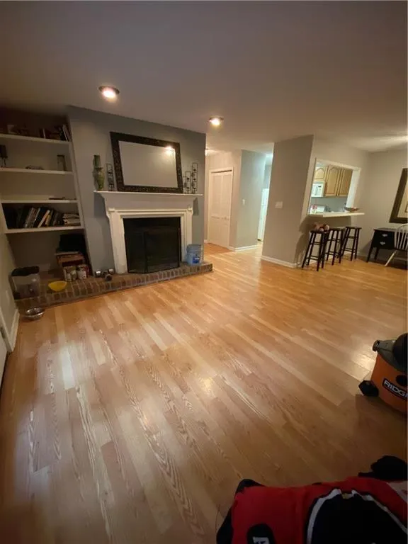 102 River Run Drive, Sandy Springs, Georgia 30350, 1 Bedroom Bedrooms, ,1 BathroomBathrooms,Residential,Sold,102 River Run Drive,6953413