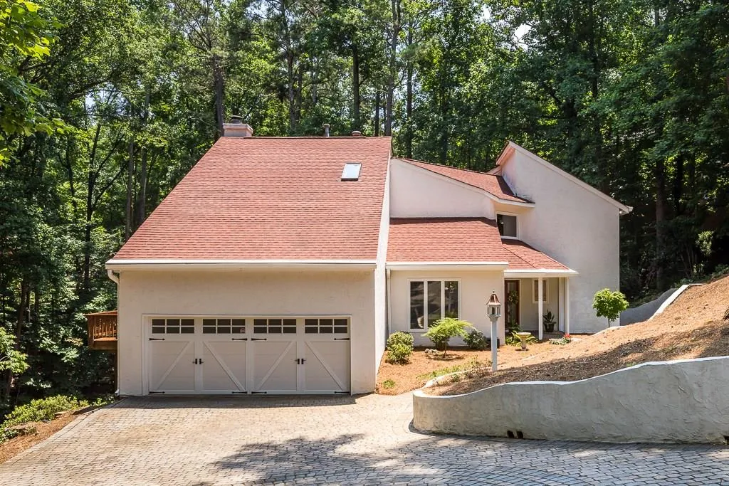 875 Waddington Court, Sandy Springs, Georgia 30350, 5 Bedrooms Bedrooms, ,3 BathroomsBathrooms,Residential,Sold,875 Waddington Court,6027090