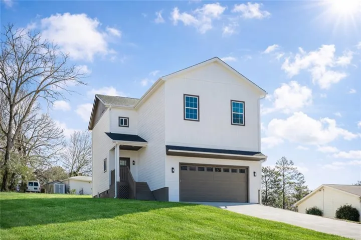 112 Neal Avenue, Stockbridge, Georgia 30281