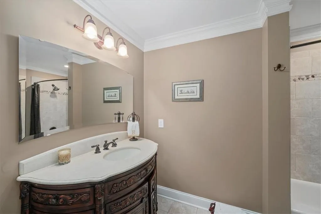 6126 Barfield Road, Atlanta, Georgia 30328, 4 Bedrooms Bedrooms, ,3 BathroomsBathrooms,Residential,Sold,6126 Barfield Road,6923793