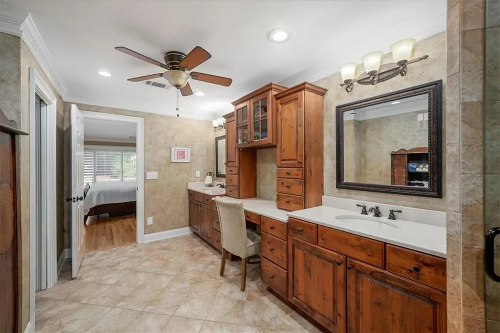 6126 Barfield Road, Atlanta, Georgia 30328, 4 Bedrooms Bedrooms, ,3 BathroomsBathrooms,Residential,Sold,6126 Barfield Road,6923793
