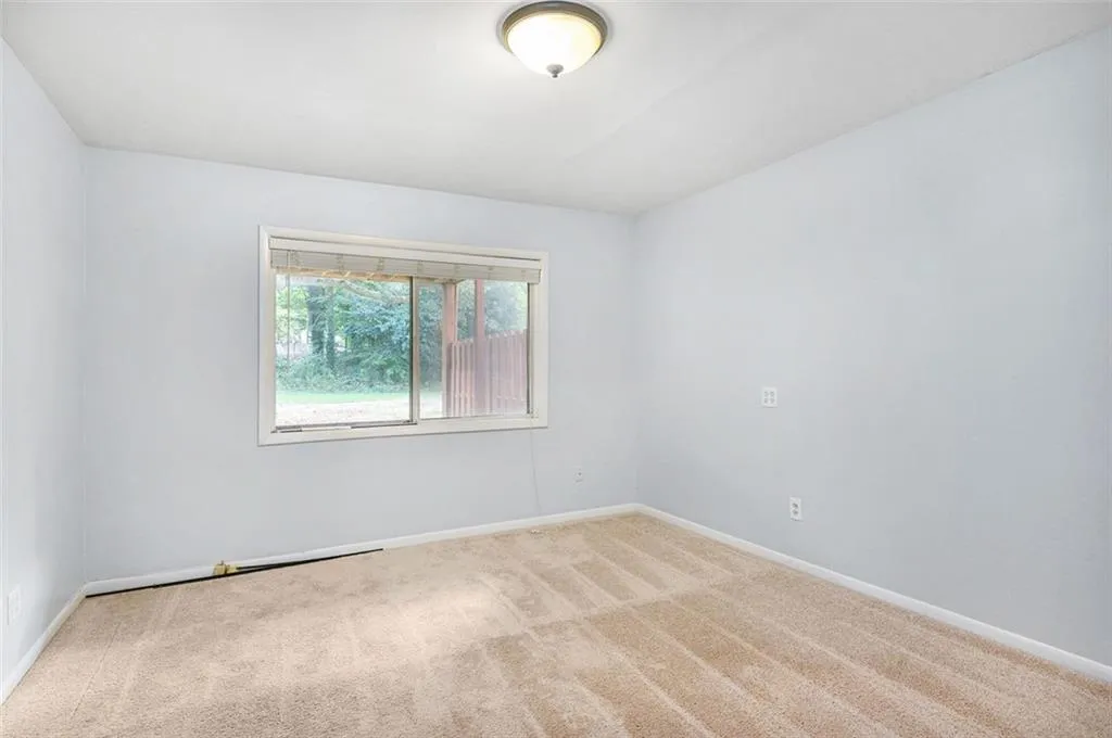 7 Basswood Circle, Atlanta, Georgia 30328, 4 Bedrooms Bedrooms, ,3 BathroomsBathrooms,Residential,Sold,7 Basswood Circle,6948436
