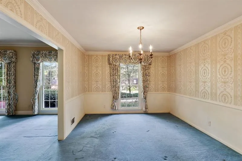 440 N Harbor Drive, Atlanta, Georgia 30328, 5 Bedrooms Bedrooms, ,3 BathroomsBathrooms,Residential,Sold,440 N Harbor Drive,6118535